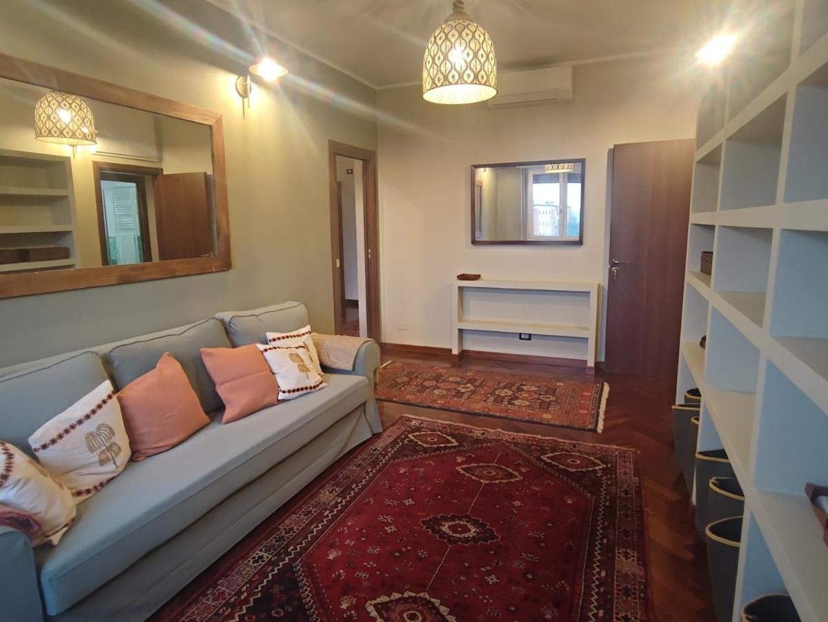 Periferia Chic Milan